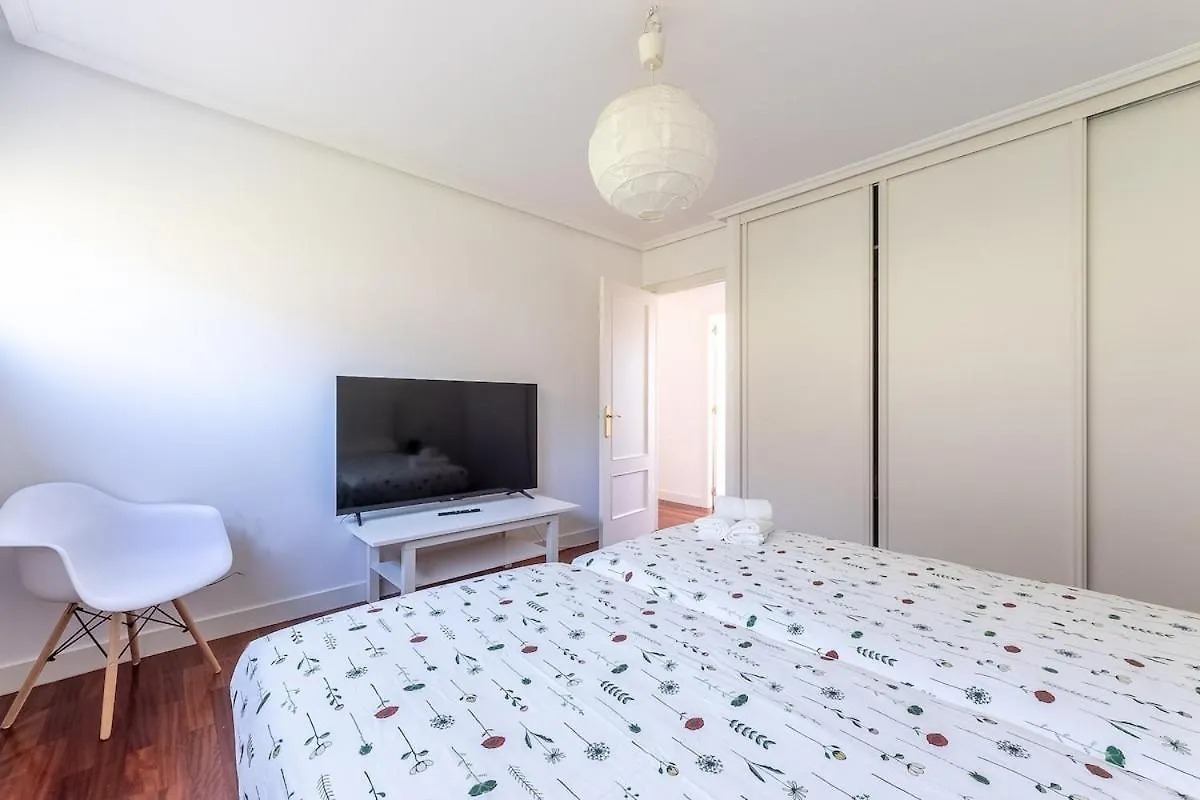 Exclusiva Terraza Y Parking A 5 Min De Bilbao Apartment Spain