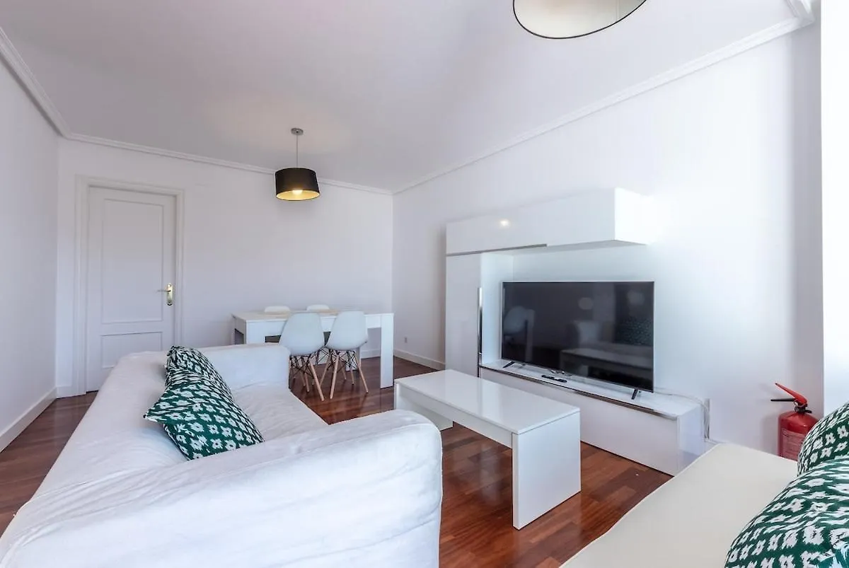 Exclusiva Terraza Y Parking A 5 Min De Bilbao Apartment