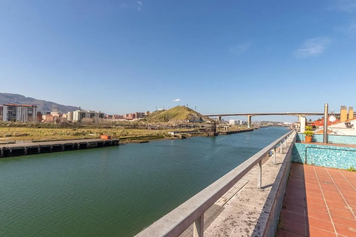 Apartamento Exclusiva Terraza Y Parking A 5 Min De Bilbao España